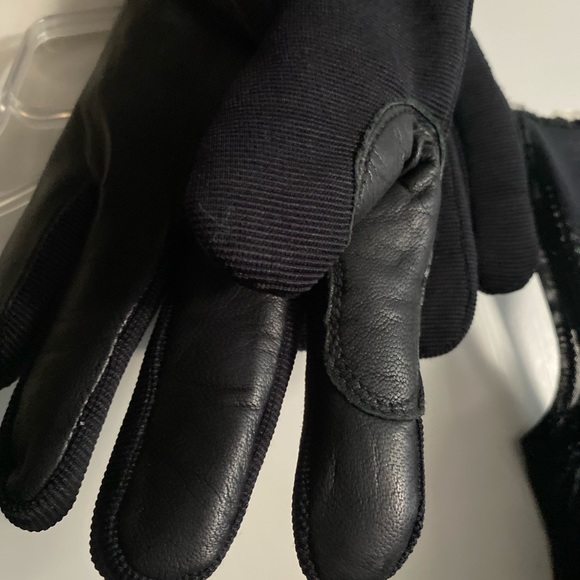 NWOT Women Ski pants and gloves Price is for both - Picture 9 of 10